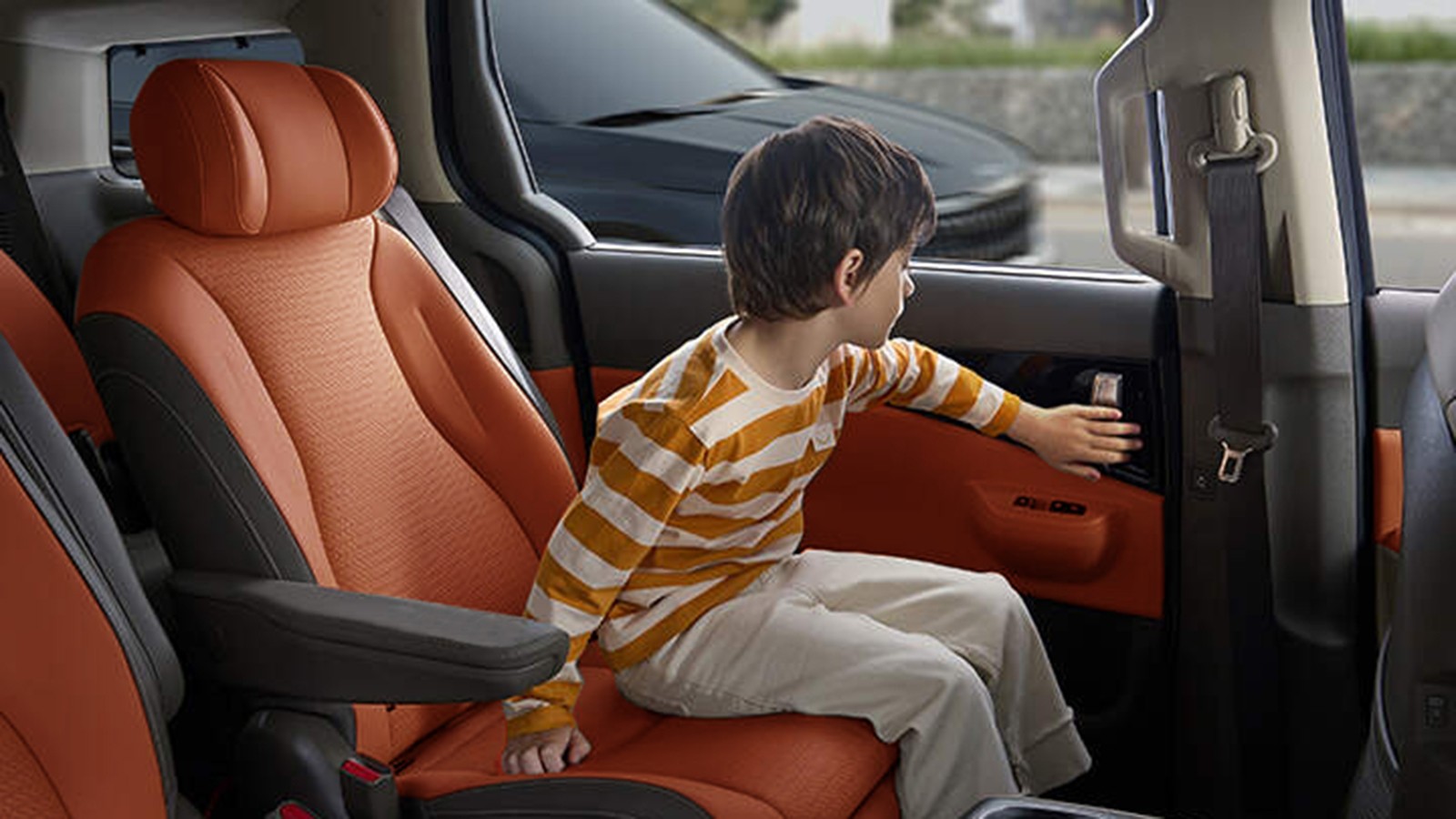 an toan new carnival sea THACO AUTO GIỚI THIỆU KIA NEW CARNIVAL HYBRID – KHẲNG ĐỊNH VỊ THẾ TIÊN PHONG, BỨT PHÁ VỚI CÔNG NGHỆ XANH HYBRID